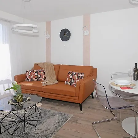 Blue Cliff Apartament