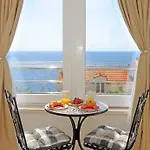 Blue Cliff Apartman