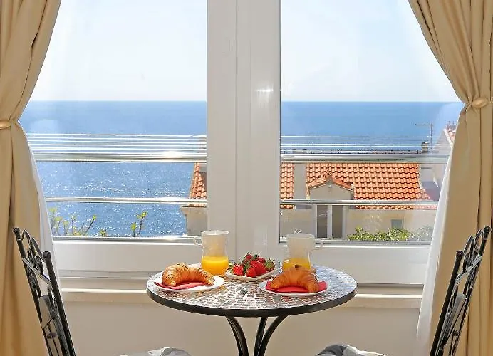 Blue Cliff Apartament