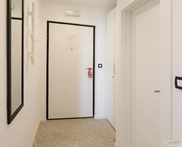 Blue Cliff דוברובניק